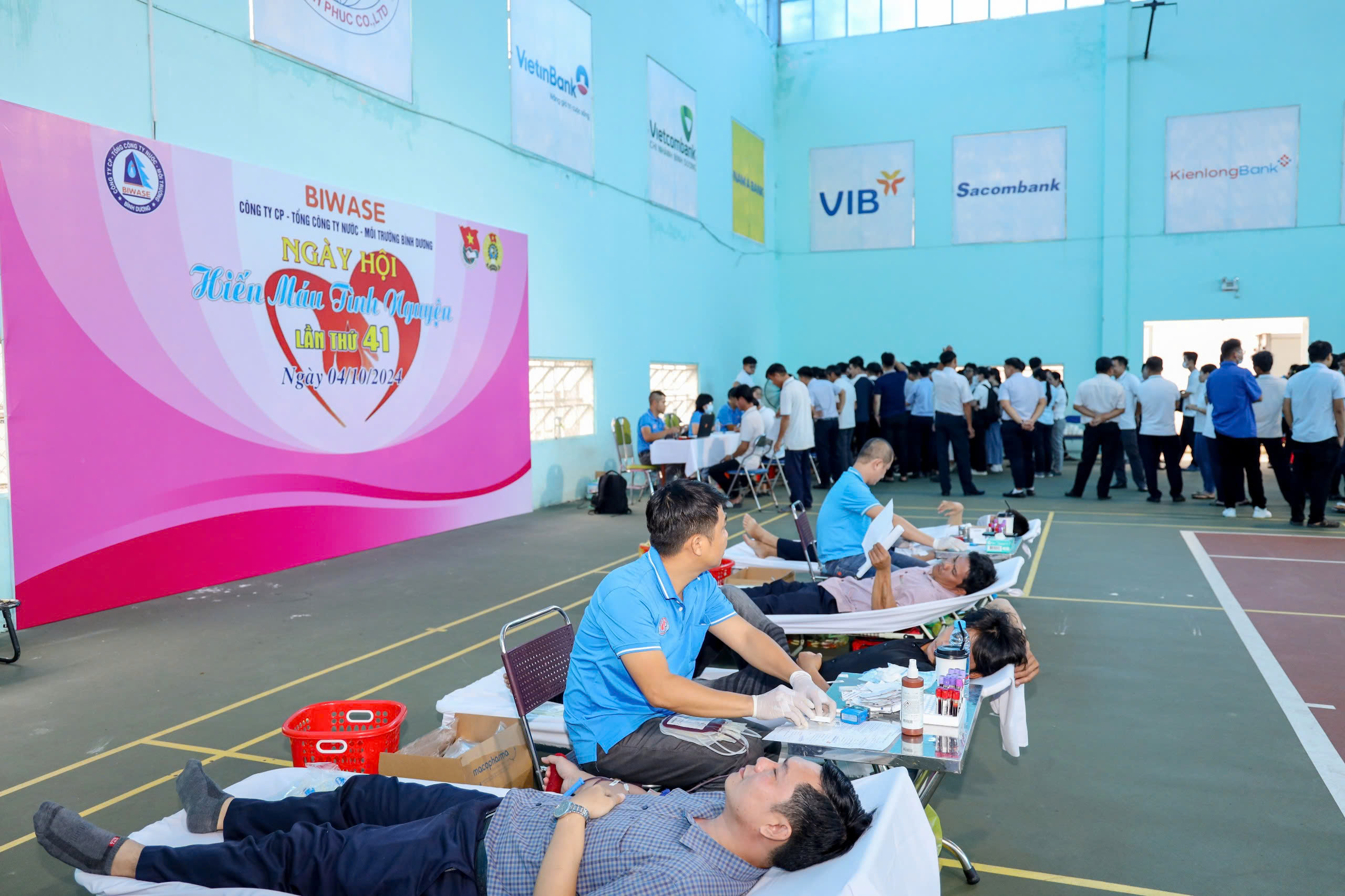 ĐOÀN THANH NIÊN TỔNG CÔNG TY BIWASE VÀ NGÀY HỘI HIẾN MÁU TÌNH NGUYỆN LẦN THỨ 41