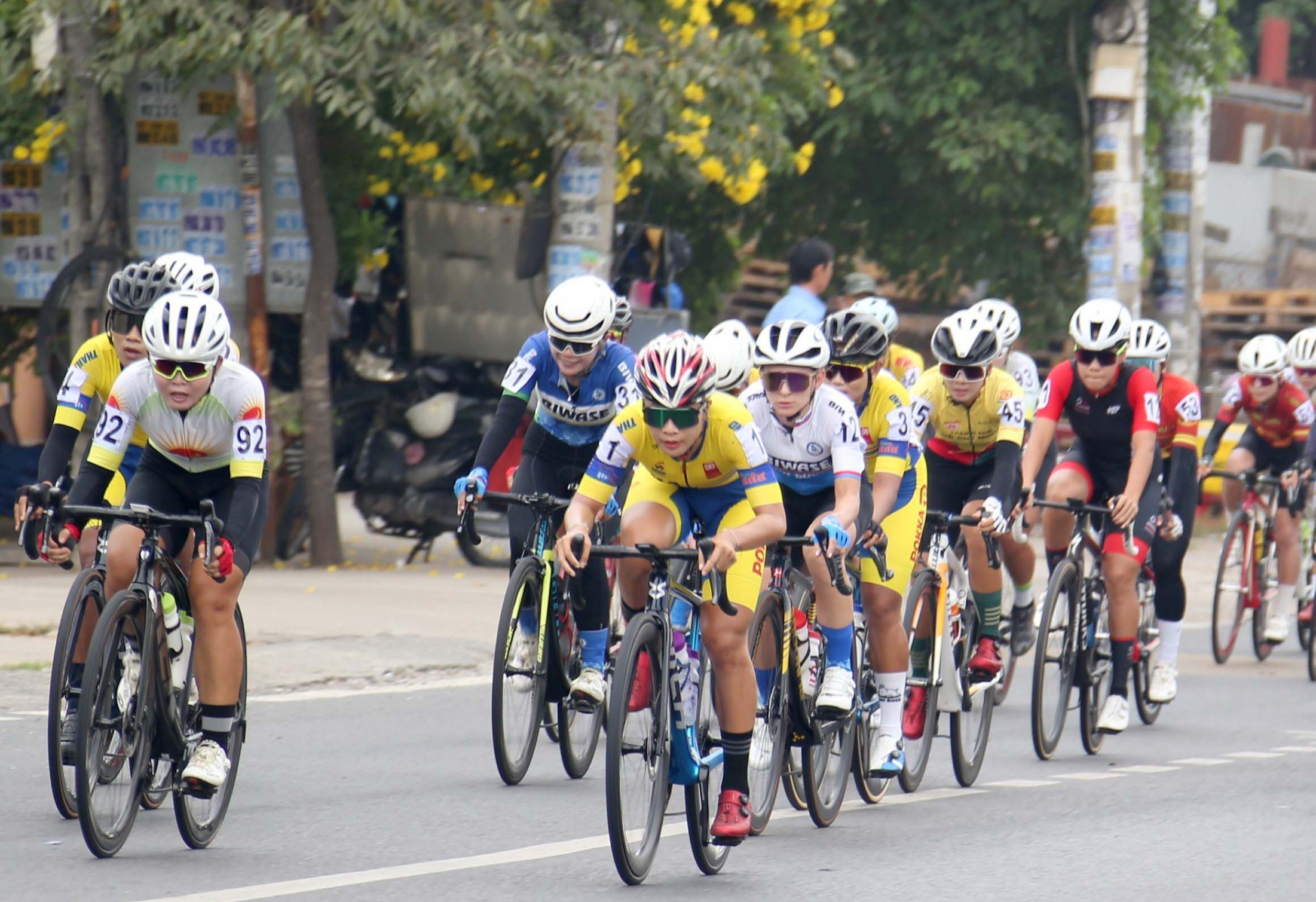 Cột mốc mới ấn tượng của Giải Xe đạp nữ quốc tế Bình Dương