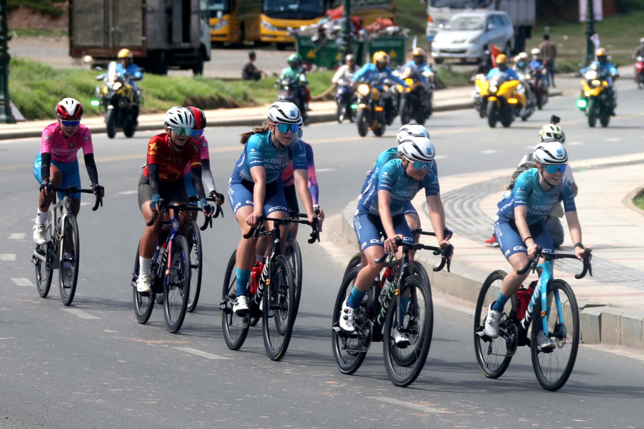 Hình ảnh thi đấu vòng quanh Hồ Xuân Hương sau lễ bế mạc