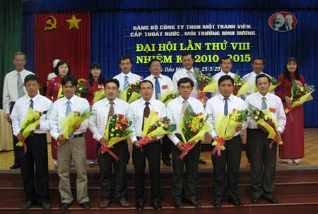 Đại hội Đảng bộ Công ty TNHH MTV Cấp thoát nước - Môi trường Bình Dương