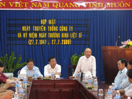 Họp mặt ngày truyền thống công ty và kỷ niệm ngày thương binh liệt sĩ 27/7