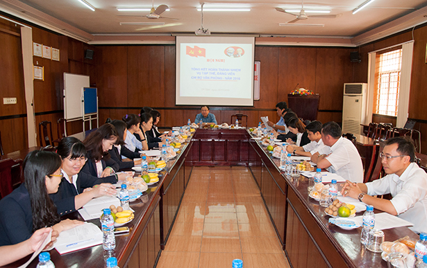 Hội nghị đánh giá chất lượng tổ chức đảng – Đảng viên năm 2016 các chi bộ trực thuộc Đảng bộ Công ty cổ phần nước – Môi trường Bình Dương