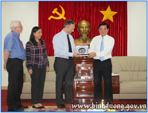 Binh Duong provincial leaders hosted representative from Asian Development Bank