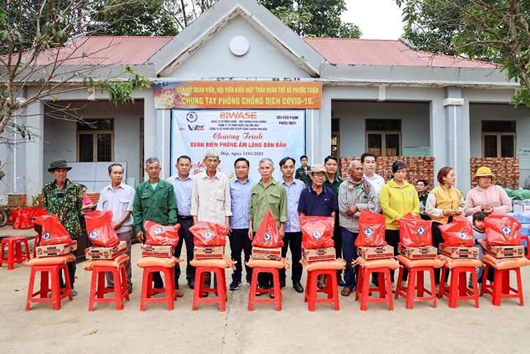 BIWASE MANG TẾT LÊN BIÊN GIỚI, VUI XUÂN VỚI NGƯỜI KHÓ KHĂN