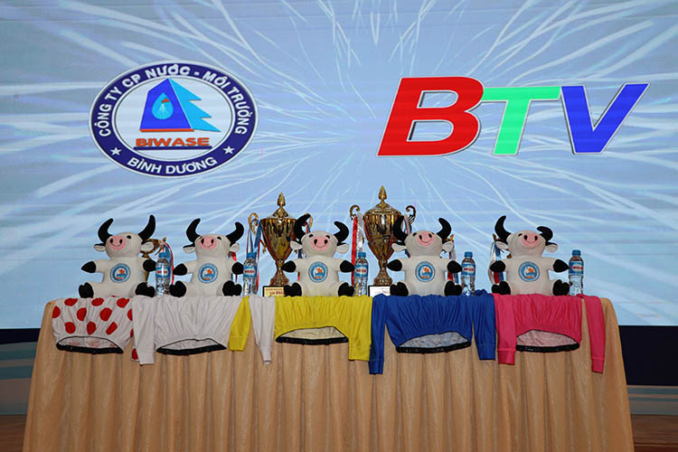 Khởi động Giải xe đạp nữ Bình Dương lần thứ XI năm 2021 - Cúp Biwase